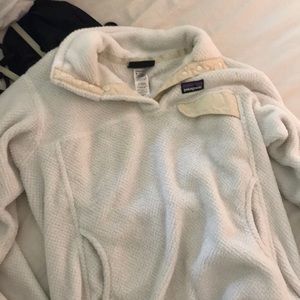 White Patagonia MAKE OFFERS CLEANING OUT CLOSET